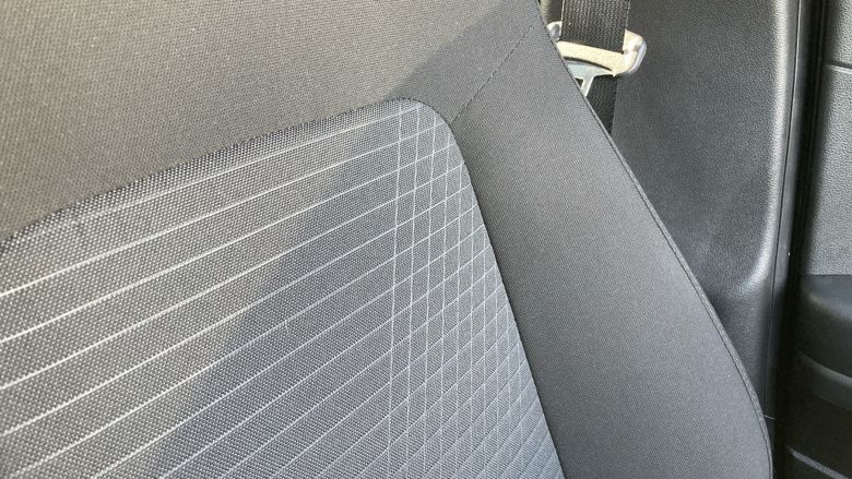 Hyundai i20 1.0T GDi 48V MHD SE Connect 5dr Petrol Hatchback